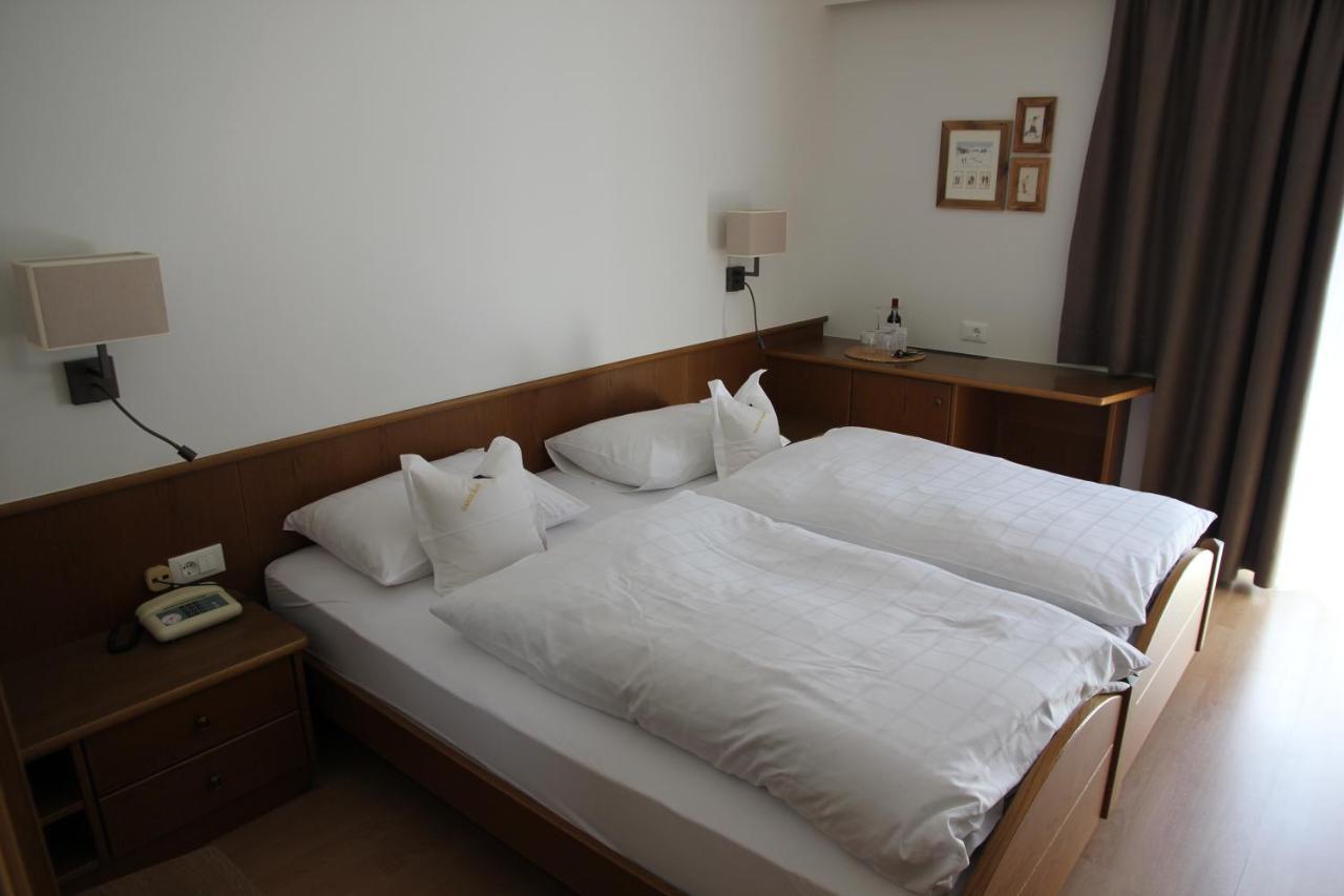 Santa Cristina Val Gardena Garni Hotel Max מראה חיצוני תמונה